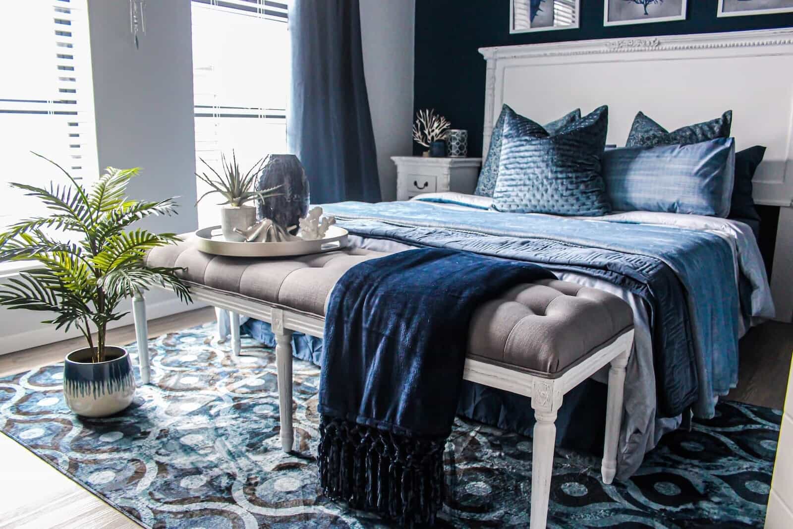 แบบห้องนอนสีฟ้า – น้ำเงิน แต่งสไตล์ไหนให้สวยลงตัว น่าพักผ่อน